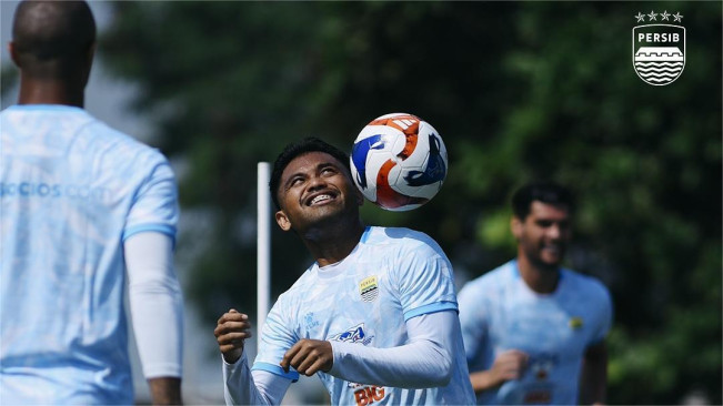Jadwal Liga 1 Hari Ini Jumat, 17 Oktober 2025: Ada PSBS Biak Vs Persib